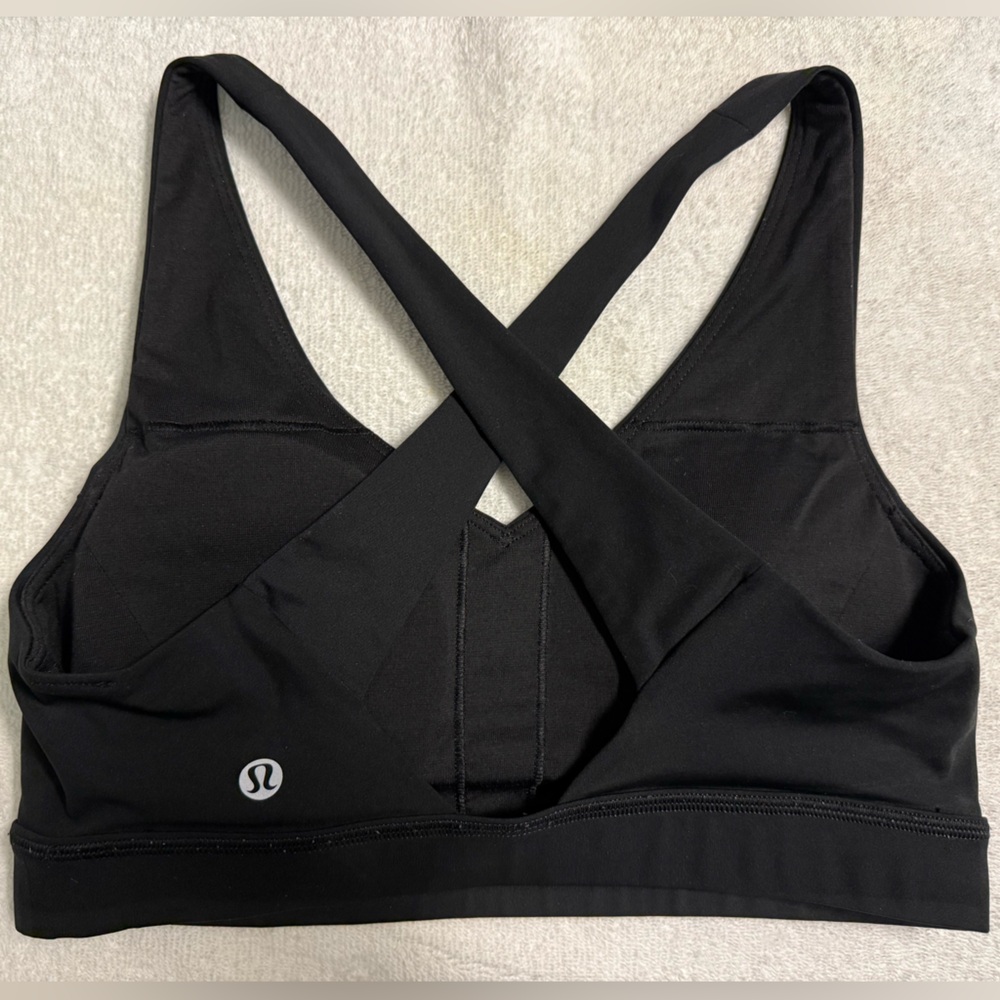 lululemon athletica Sports Bra black padded size 6 women’s ladies girls yoga gym
